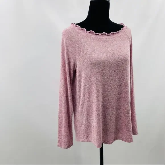Gibson Ruffle Edge Raglan Pullover - Picture 4 of 12